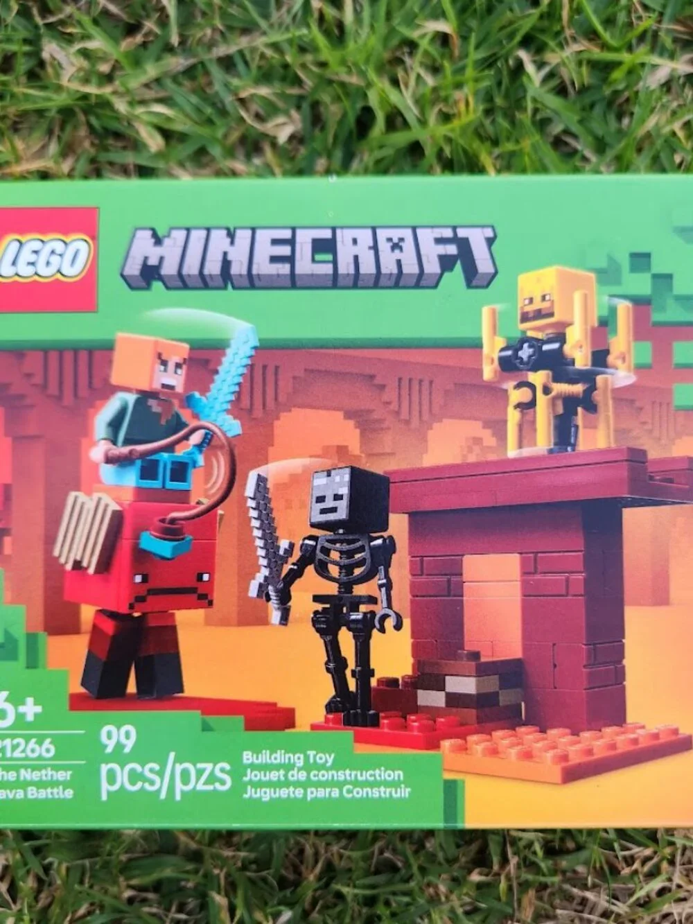 NEW 21266 LEGO Minecraft The Nether Lava Battle Toy Building Set Alex, Wither Sk